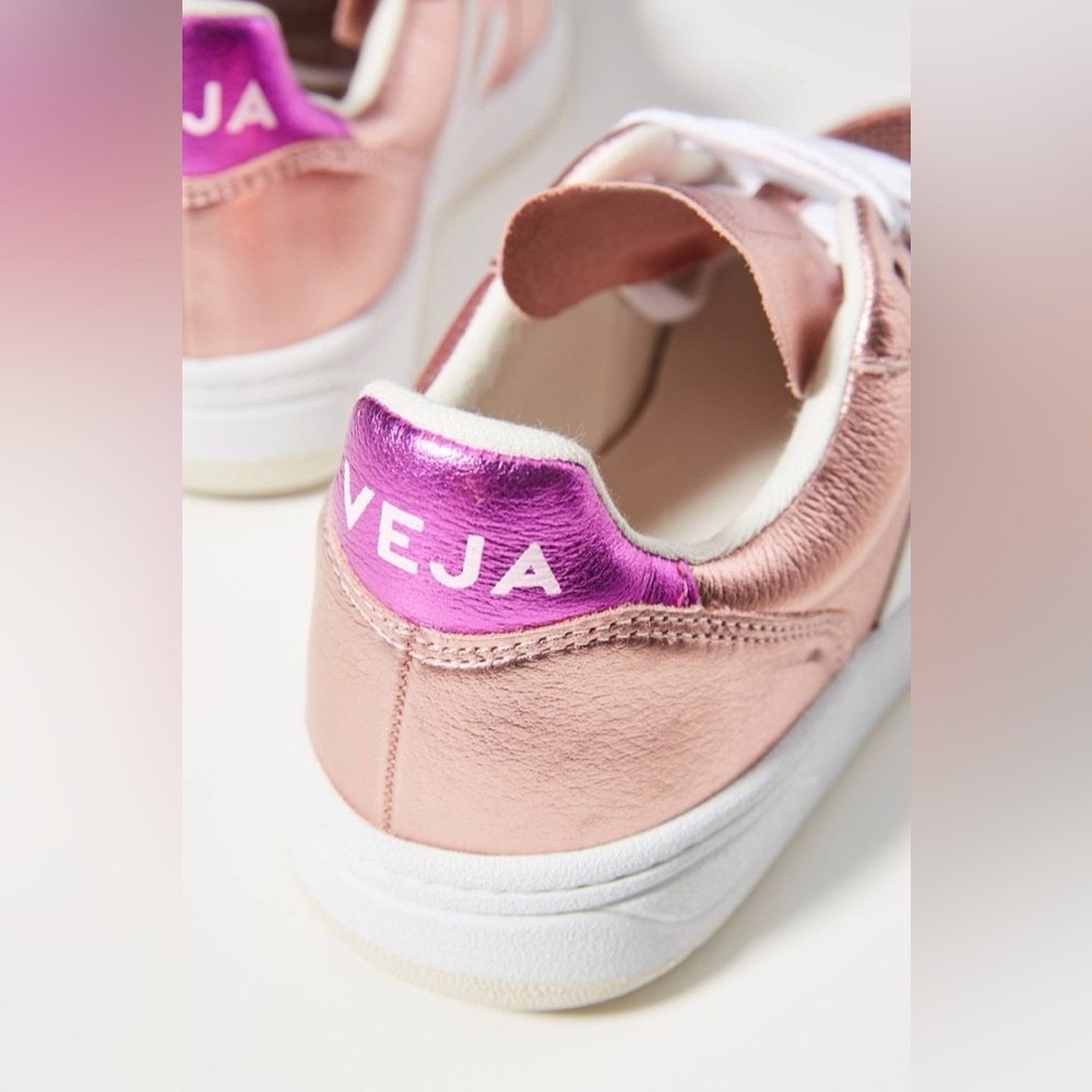 Veja V-10 Pink Matallic Sneakers 9 - Picture 3 of 16